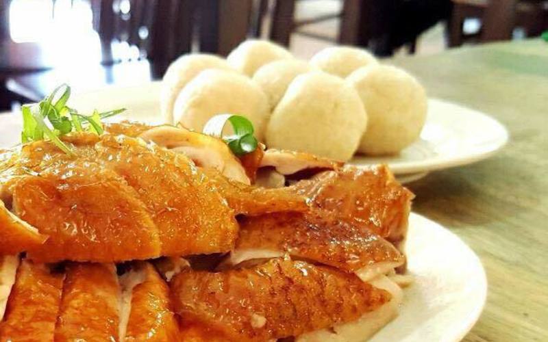 9 Must Eat Chicken Rice Ball Melaka | SGMYTRIPS.com