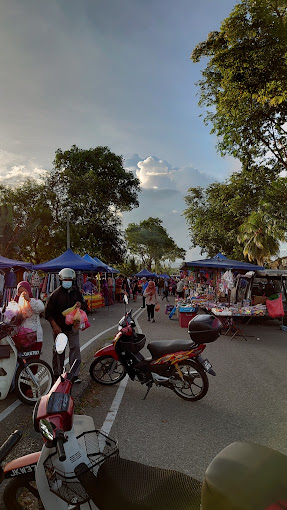 Pasar Malam Taman Aman Senai (Wednesday) vibe