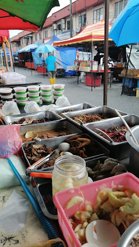Pasar Malam Taman Teratai food