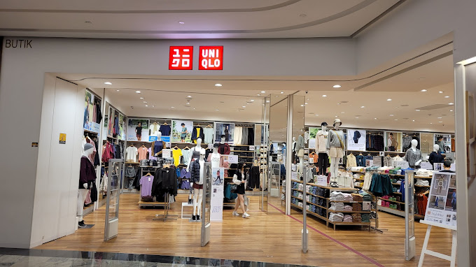 UNIQLO Mid Valley Southkey