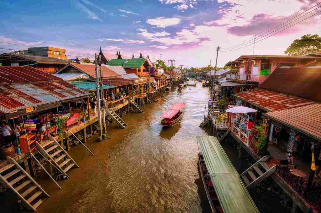 Amphawa Floating Market Thailand