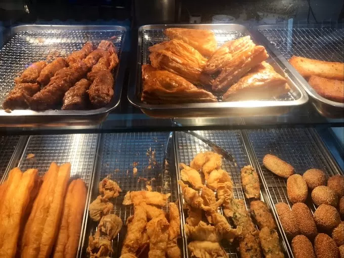 Johore Bahru Ye Zhi Mei Handmade Bao deep fried