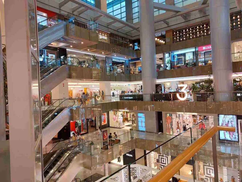 Paragon Shopping Centre shopping