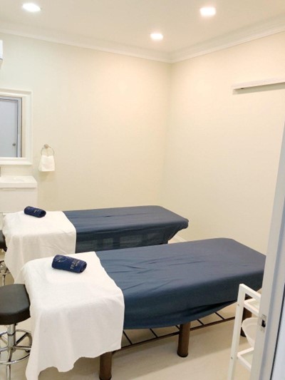 Prestige Medispa BBU Facial Treatment Room 