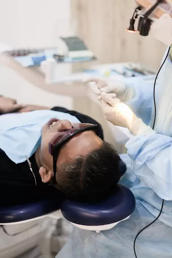 Medini Dental Clinic Bukit Indah dentist