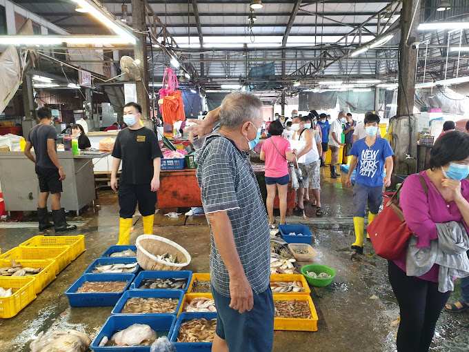 Pasar Awam Pontian - wet environment