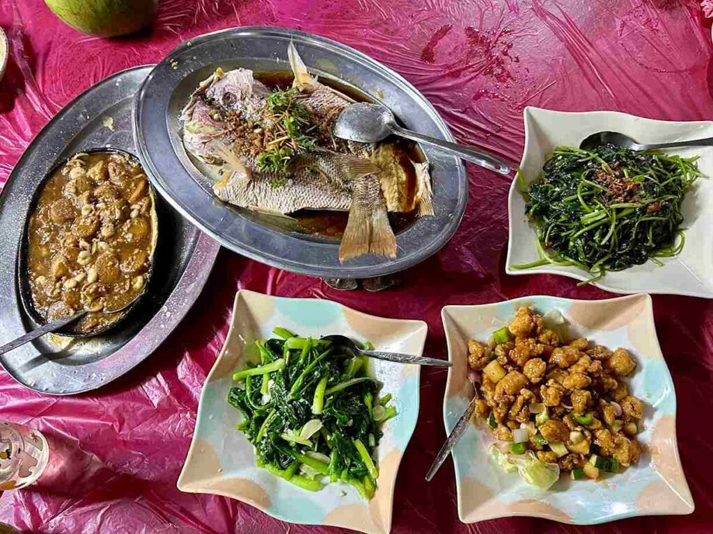 Soon Huat Seafood Restaurant menu