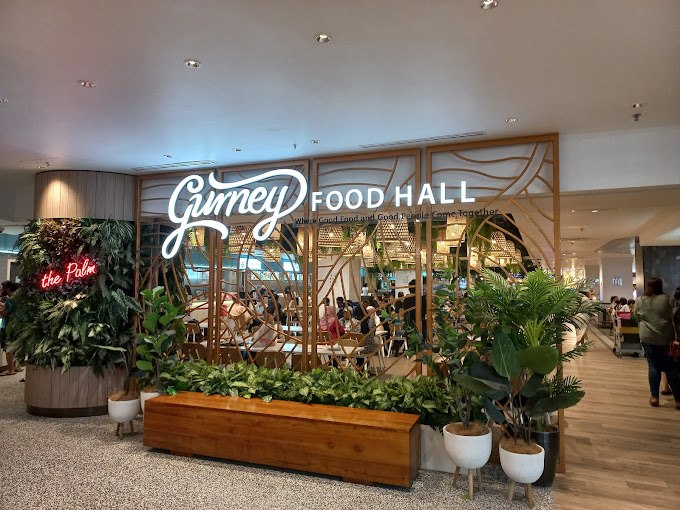 Gurney Plaza food court