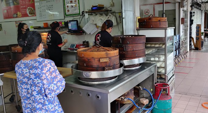 Restaurant Siow Kim Hin 香港点心 Bukit Beruang vibe