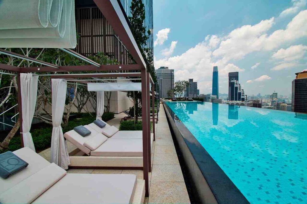 EQ Kuala Lumpur infinity pool